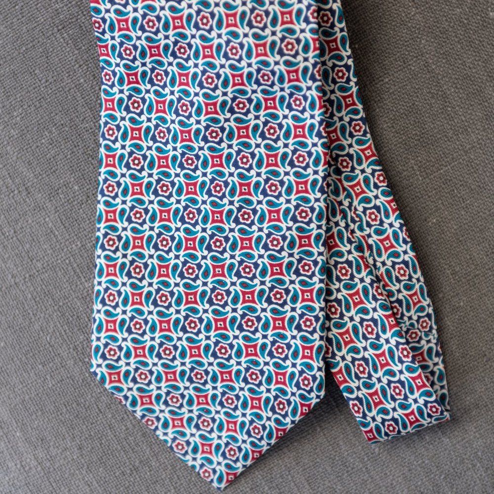 CHRISTIAN DIOR MONSIEUR MENS SILK TIE BLUE RED